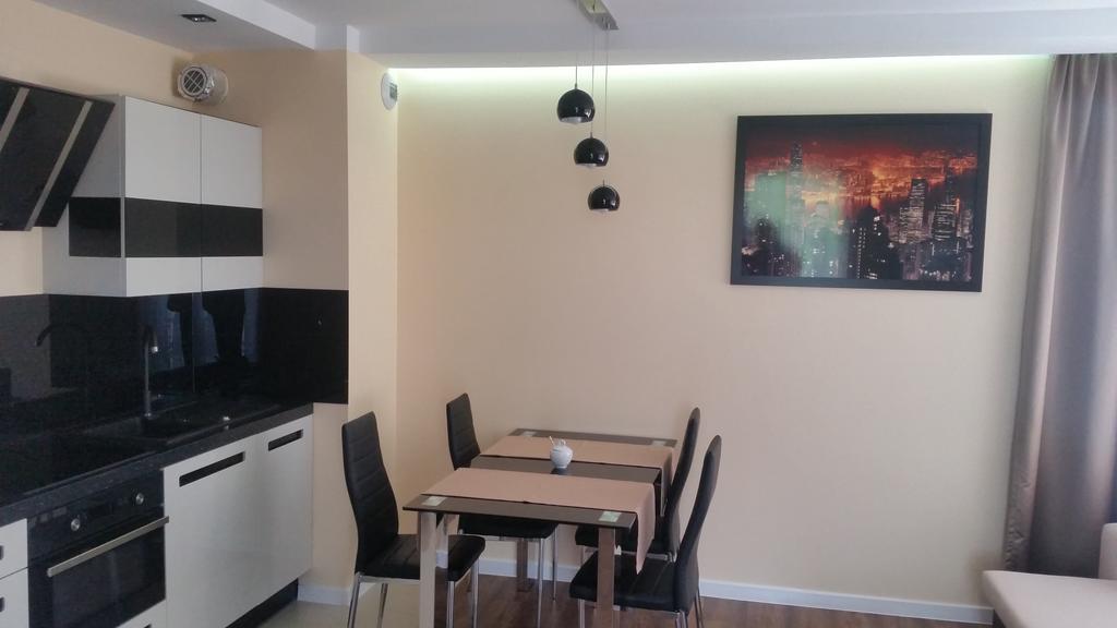 Apartament Wilga Park كراكوفيا المظهر الخارجي الصورة