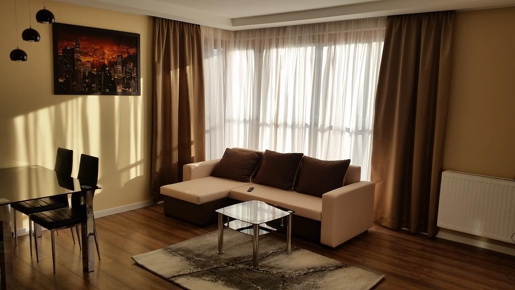 Apartament Wilga Park كراكوفيا المظهر الخارجي الصورة