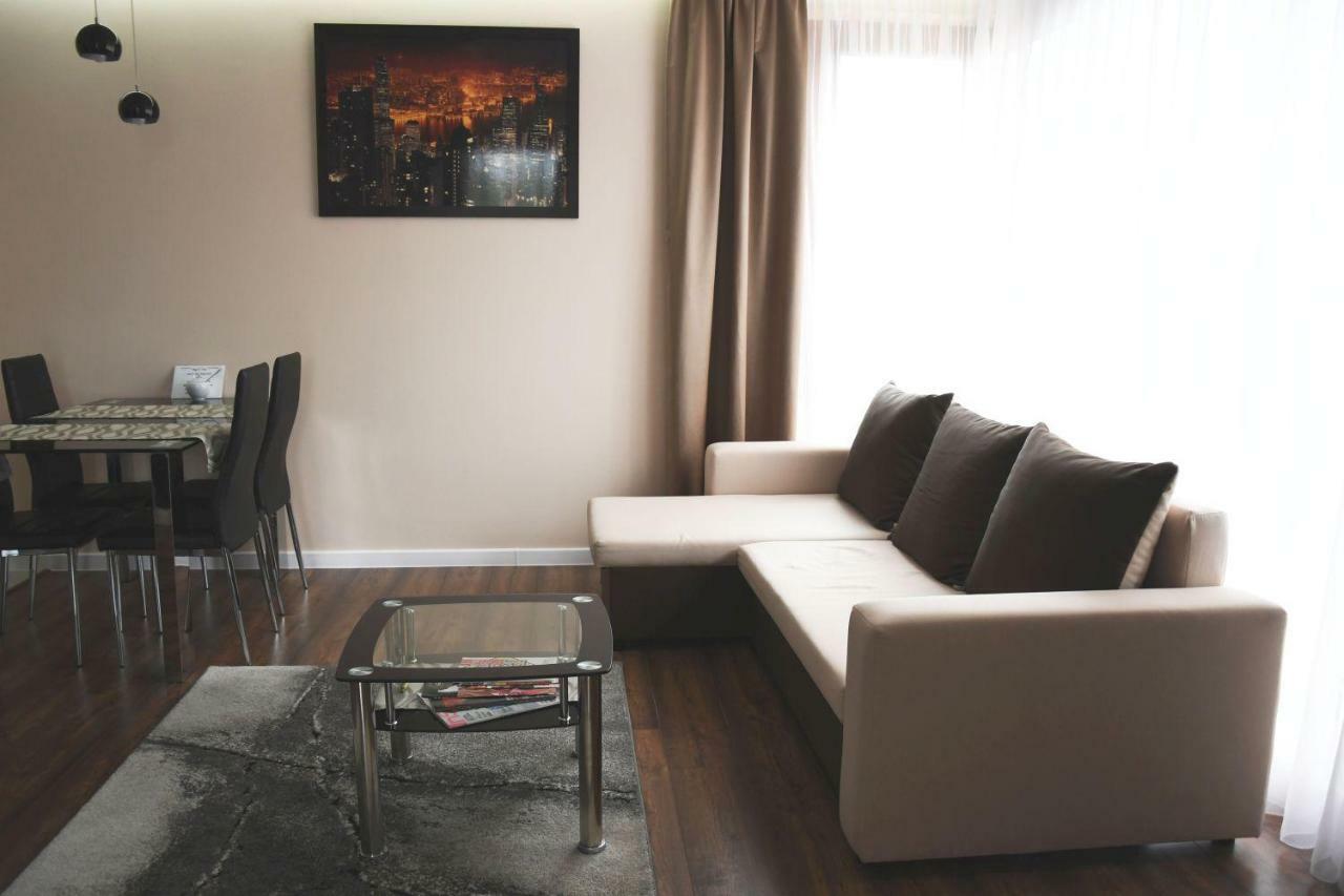 Apartament Wilga Park كراكوفيا المظهر الخارجي الصورة